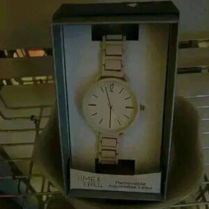 Ladies Tru and Time Pink Link bracelet watch